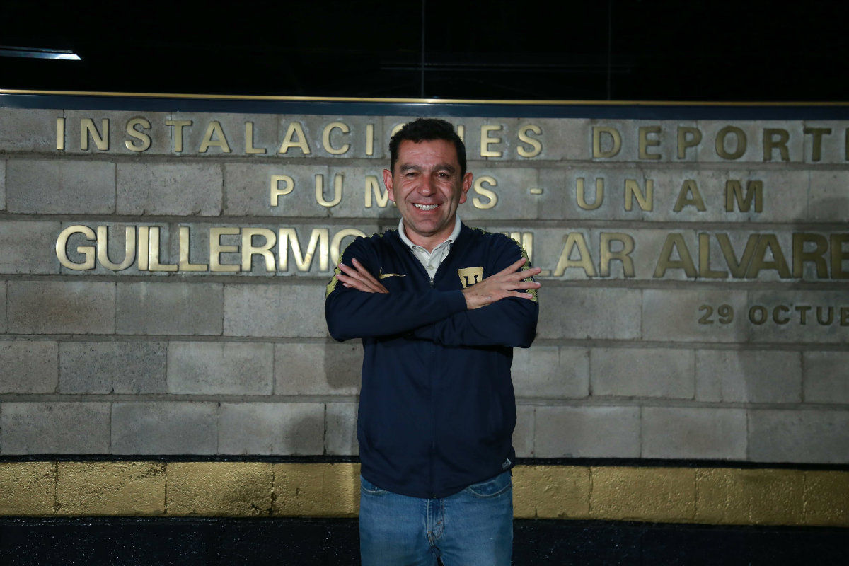 David Patiño, entrenador de Pumas