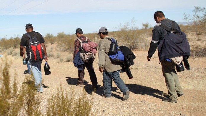 Migrantes en su paso por el sueño americano. 
