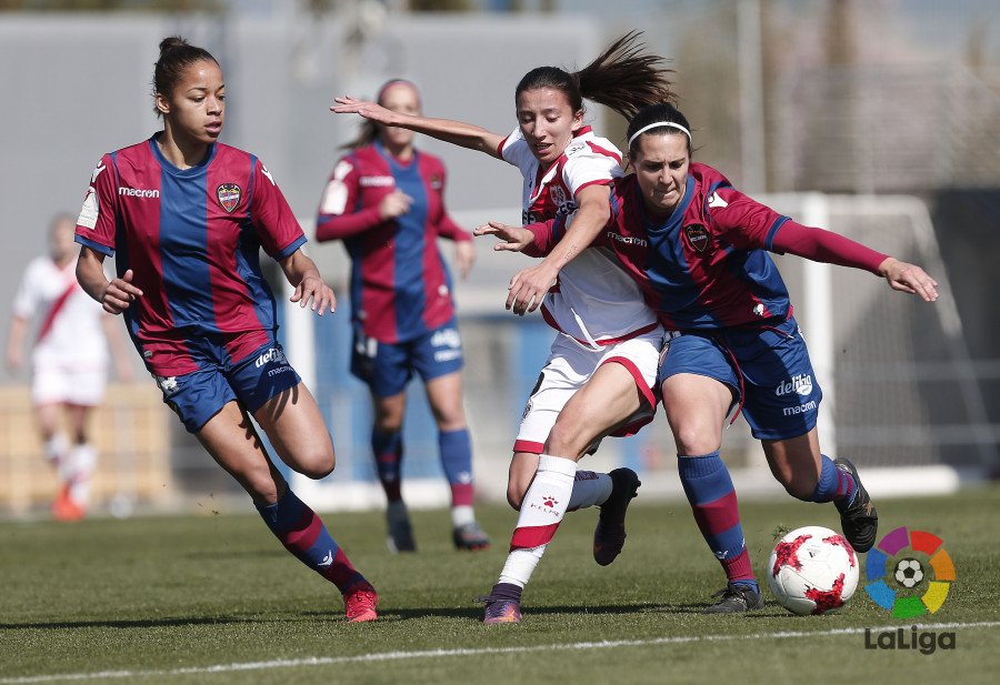 Charlyn Corral y el Levante cayeron contra el Rayo Vallecano