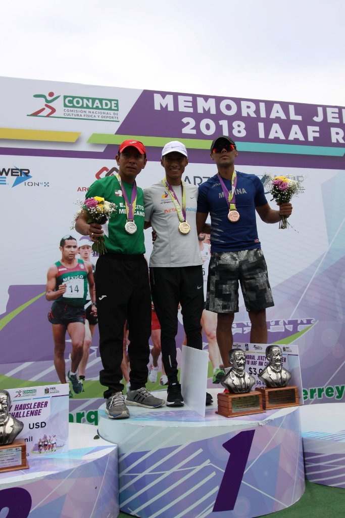 Ganadores de los 50 k de marcha en Monterrey 