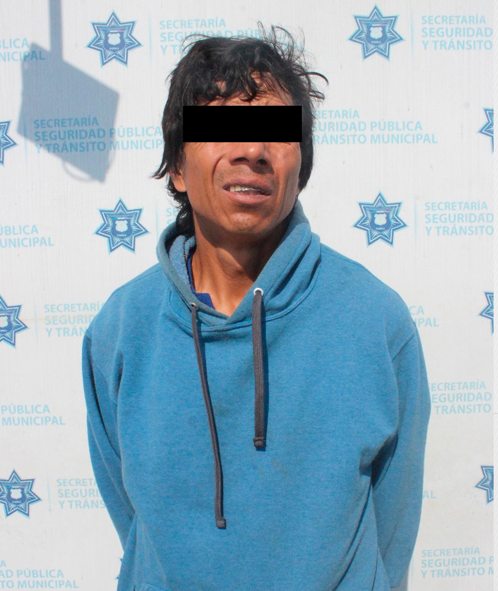 Un sujeto fue aprehendido tras robar un teléfono móvil a una ciudadana, quien denunció el hecho ante Policías Municipales.