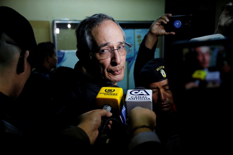 Colom fue detenido el 13 de febrero junto a su gabinete de gobierno