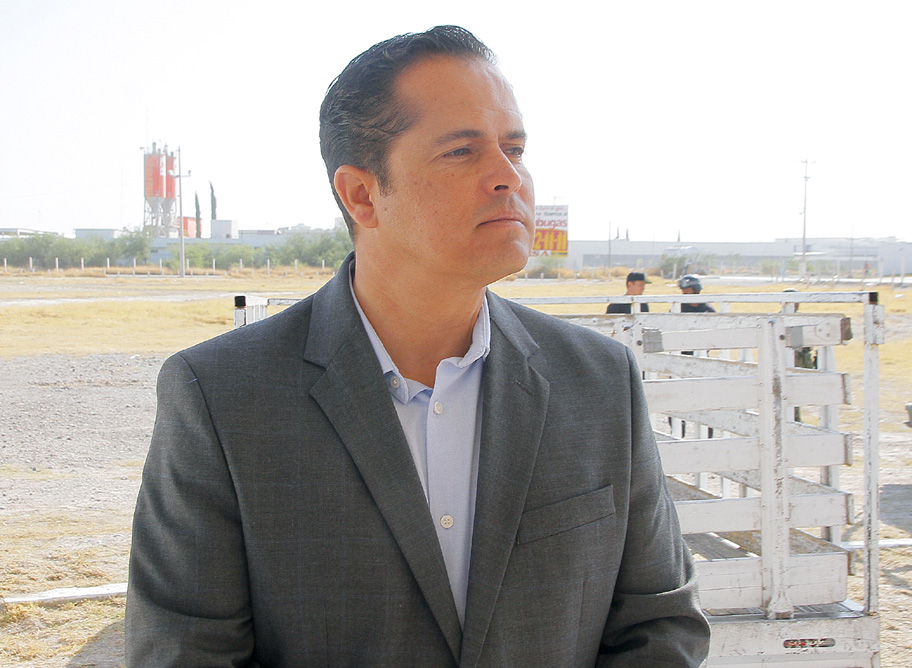 Fue director de Protección Civil en Torreón en la administración de Miguel Riquelme.