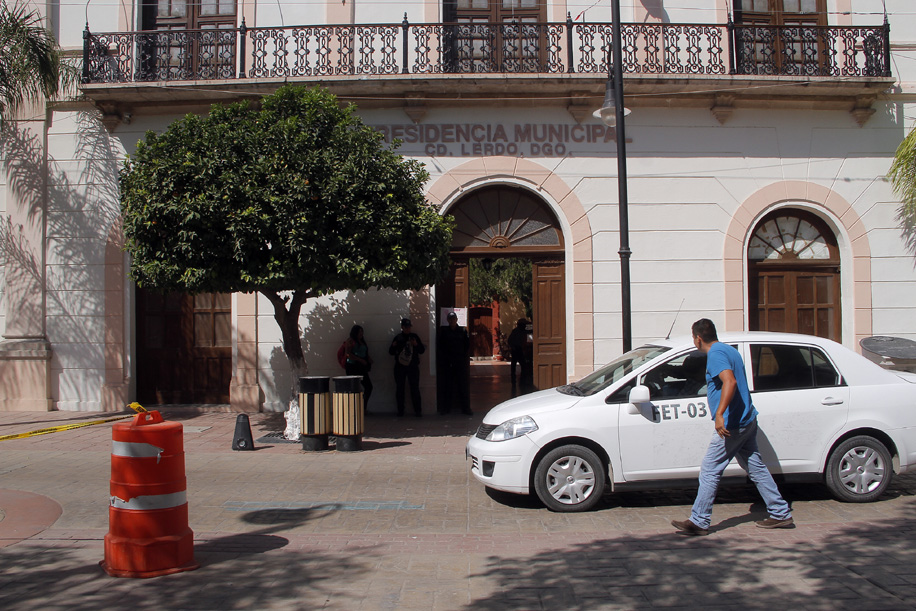 El ayuntamiento espera la ayuda del estado para solucionar la deuda millonaria.