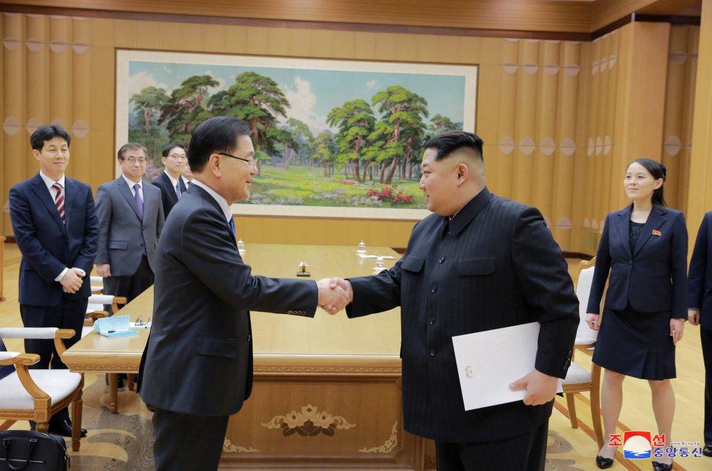 Esta reunión con altos funcionarios de Corea del Sur que se trasladaron al Norte es la primera en más de una década y el último paso en el acercamient