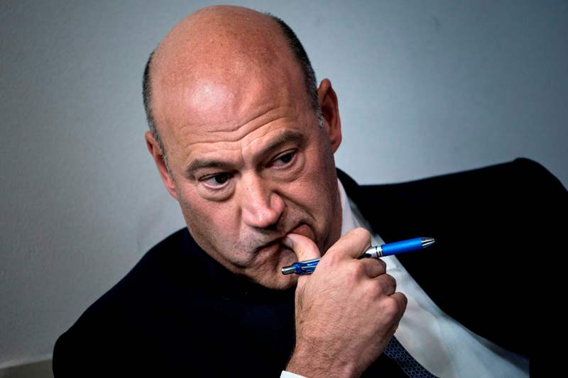 De 57 años, Cohn se había posicionado contra la decisión del presidente de imponer severas tarifas a la importación de acero y aluminio.