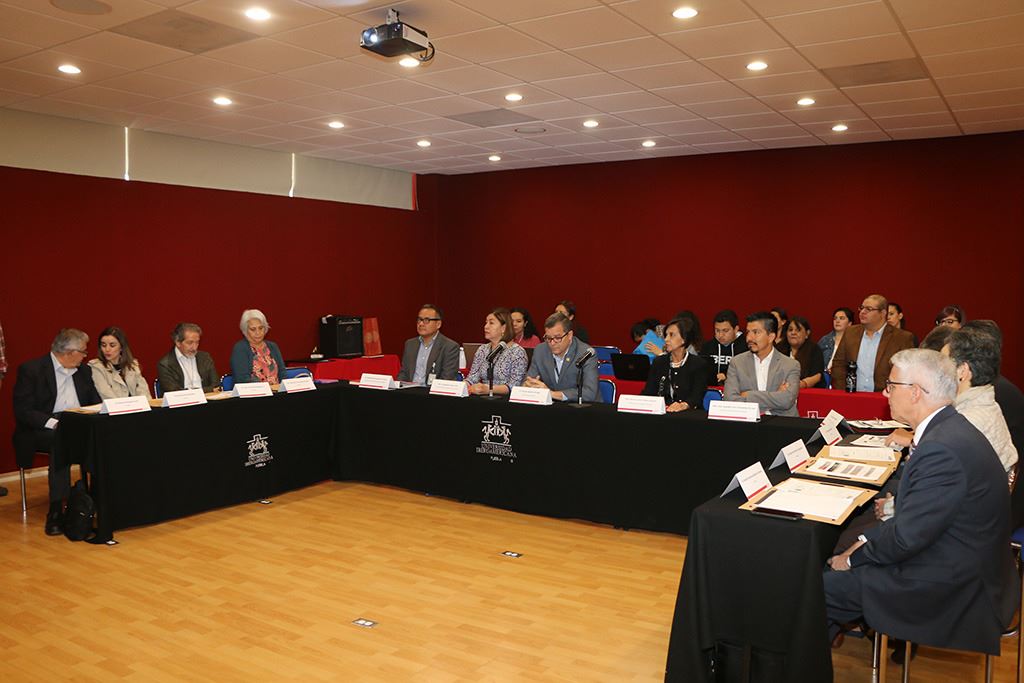 Arteaga, argumentó que pese a ser una Institución muy joven, la IBERO siempre está caminando para alcanzar la calidad académica.