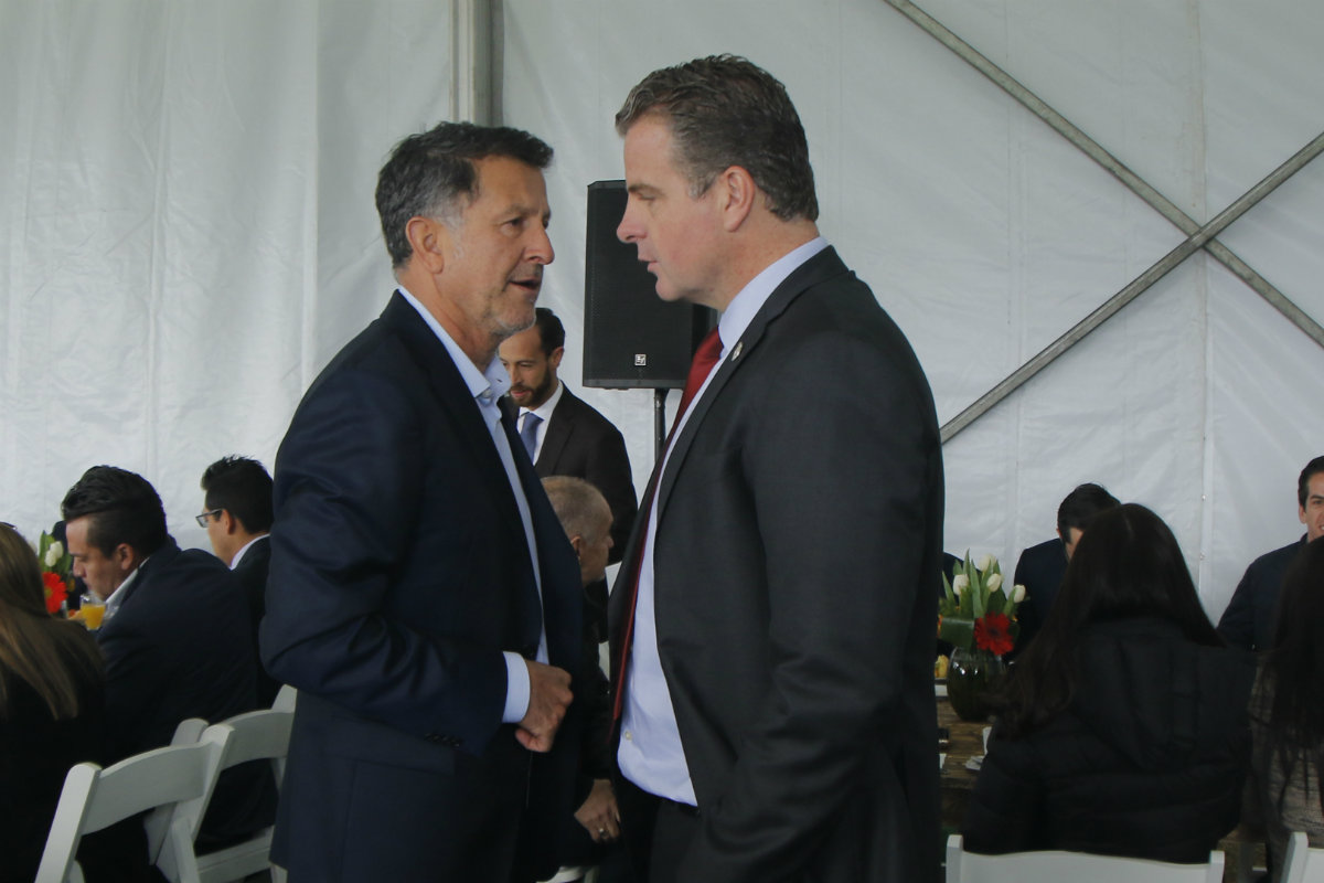 Juan Carlos Osorio y Denis te Kloese