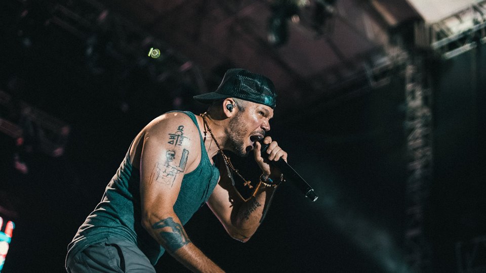 Residente será reconocido por la BMI, organización en EU dedicada a los derechos de los compositores, cantautores y editores de música. 