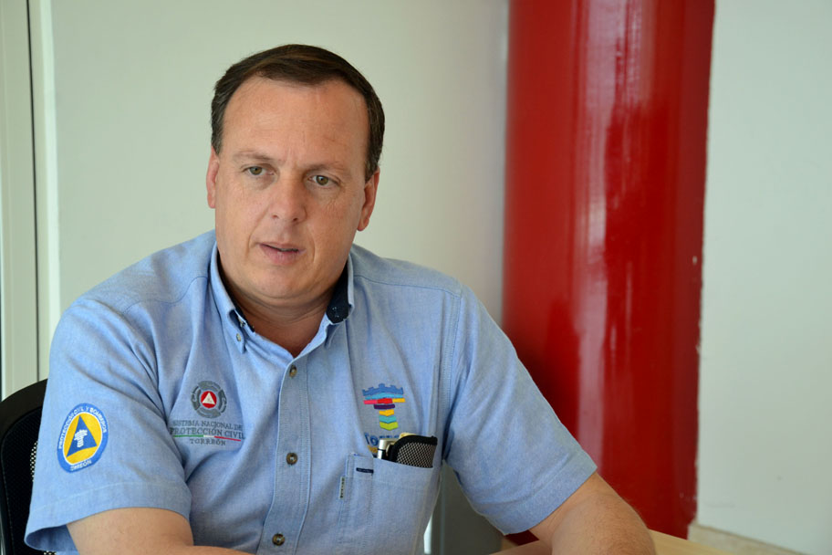 Agregó que recibió mobiliario escaso y en malas condiciones.