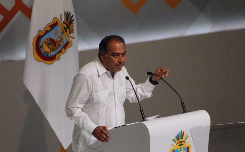 El gobernador de Guerrero, Héctor Astudillo Flores.