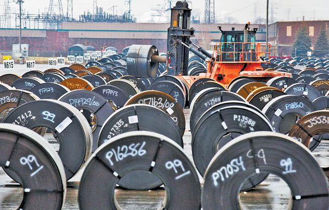 La luxemburguesa ArcelorMittal y las japonesas Nippon Steel y Sumitomo Metal tienen la empresa conjunta Evraz en Alabama. 