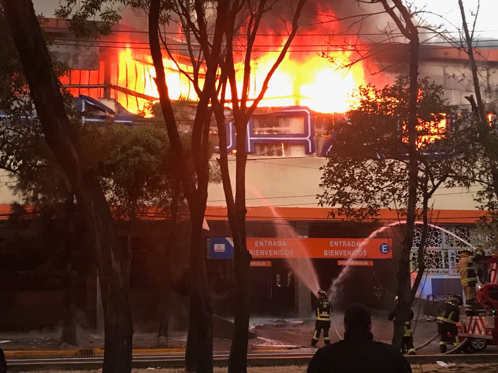 La tienda de autoservicio está ubicada en la colonia San Agustín.