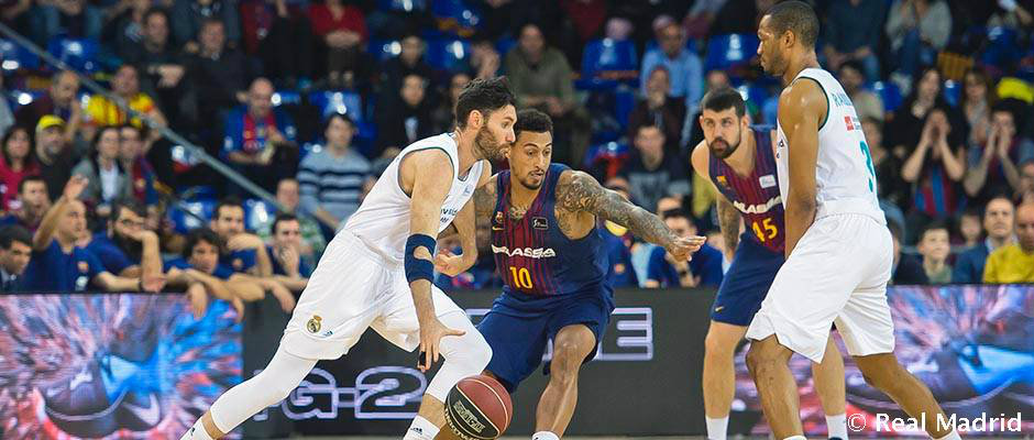 Real Madrid cayó 72-94 ante el Barcelona