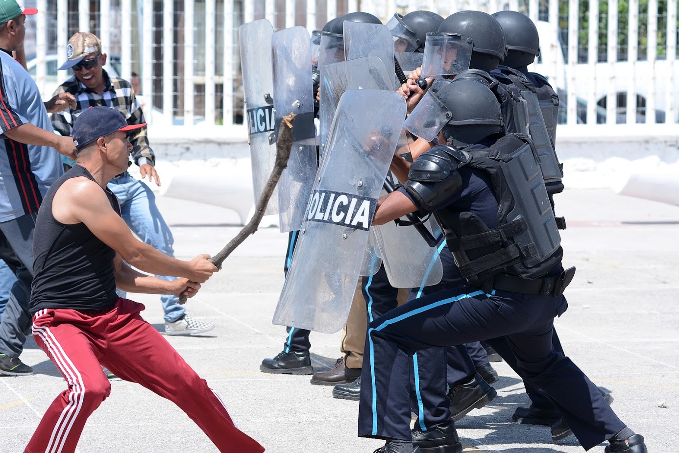 Están en proceso de acreditación CALEA, la academia y el C4