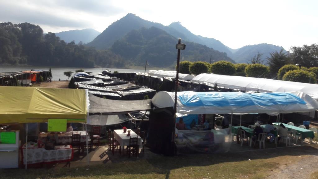 En Tenango de las Flores, asaltantes y Policías Municipales intercambiaron disparos tras un robo a una panadería.