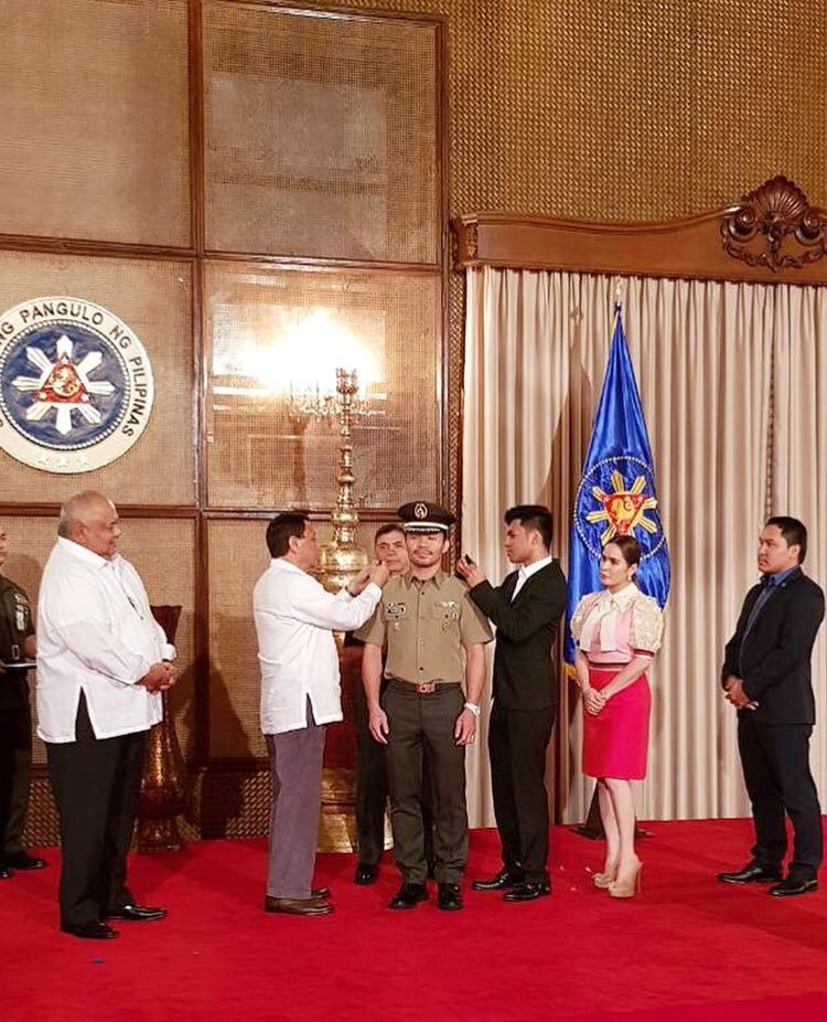 Manny Pacquiao es nombrado Coronel  