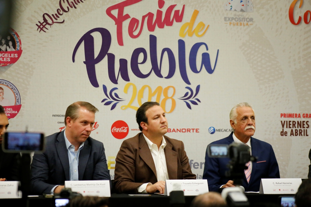 Roberto Trauwitz y Rafael Herrerías encabezaron la rueda de prensa para dar a conocer detalles de los artistas que se presentarán en el Palenque de la