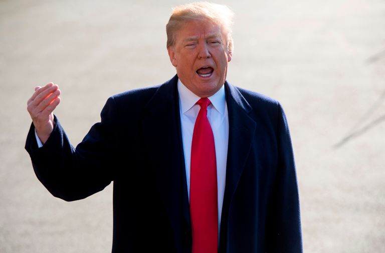 Trump habló sobre la salida de Tillerson antes de partir rumbo a California.
