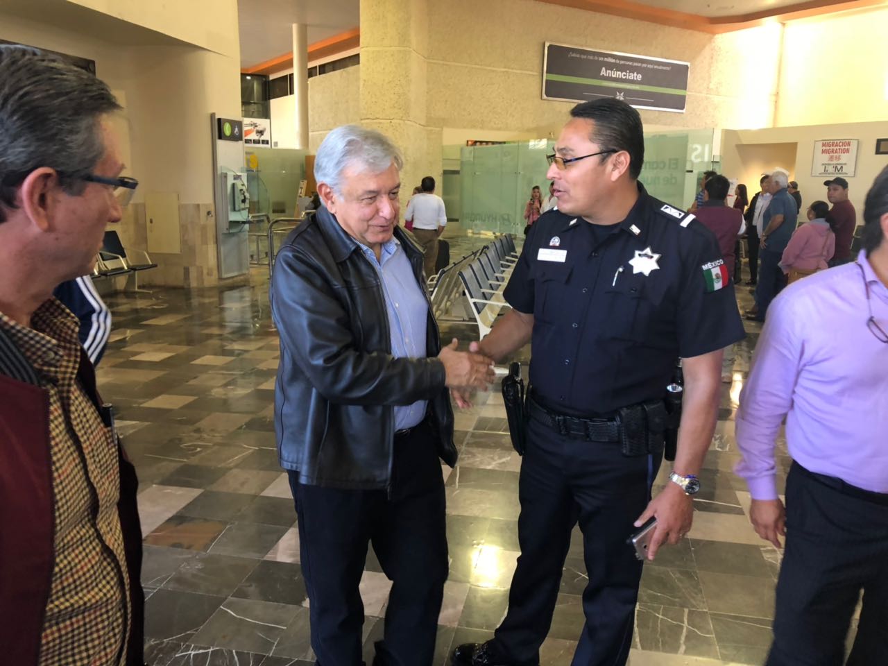 El candidato de la coalición 'Juntos Haremos Historia', Andrés Manuel López Obrador  