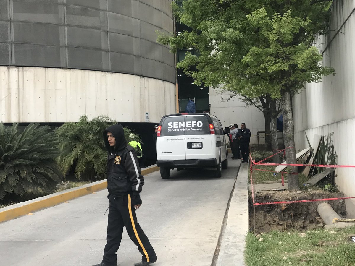 Hasta el momento se desconoce la identidad de hombre, quien calculan tendría entre 75 a 80 años.