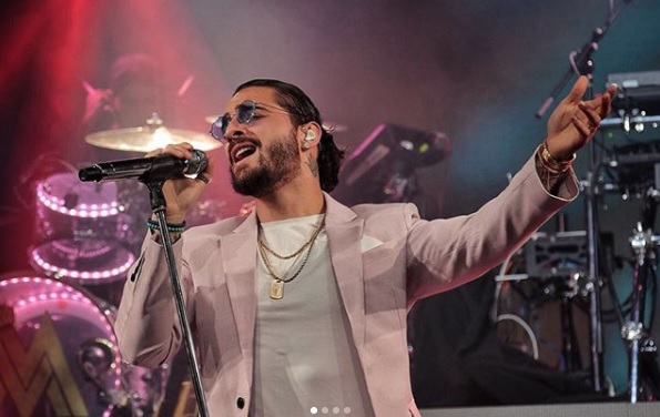 Maluma presentó "Colors".