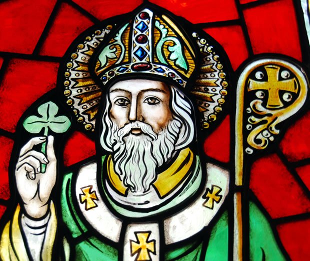 EL día de San Patricio se celebra el 17 de marzo.