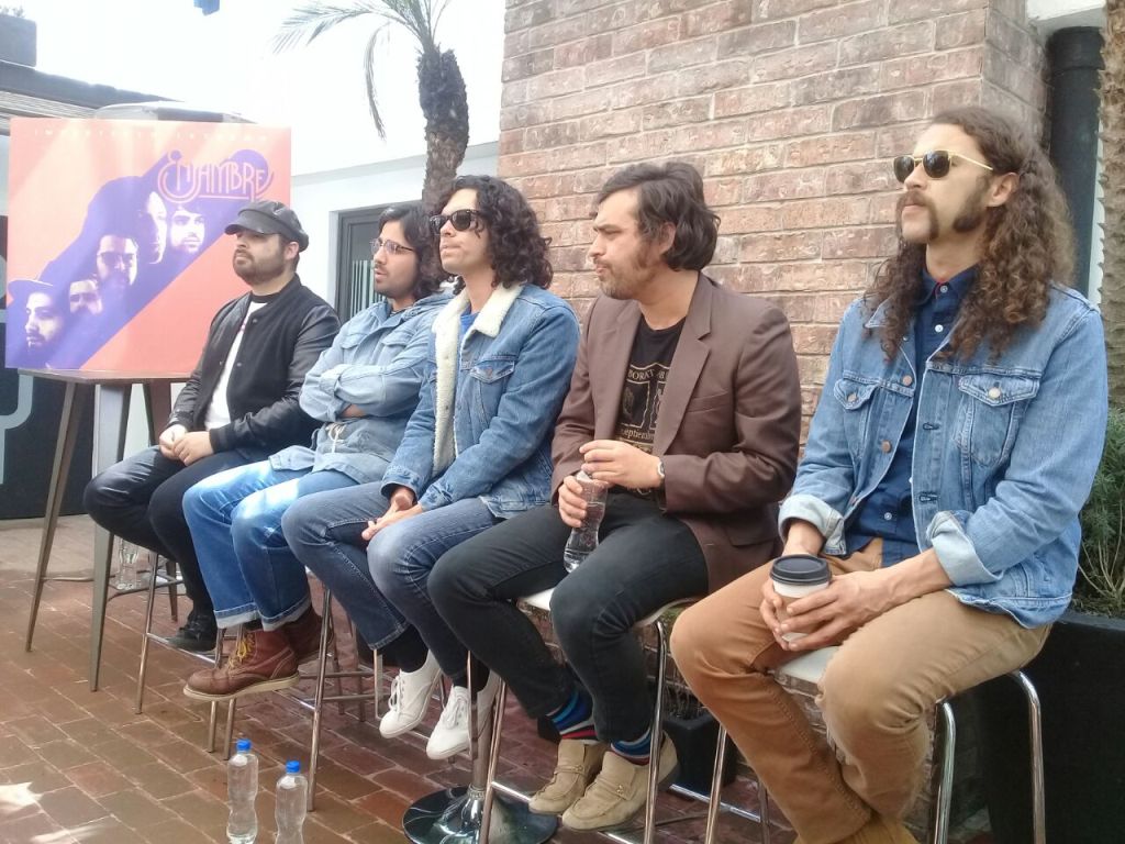 Enjambre se presentará este sábado en el Vive Latino. 