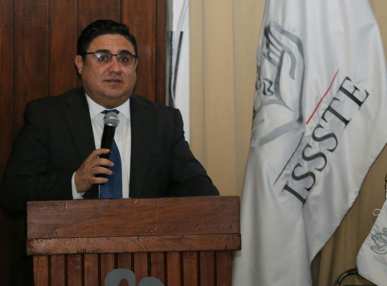 Hoy rindió su informe en la clínica del Issste ubicada en avenida Constitución.