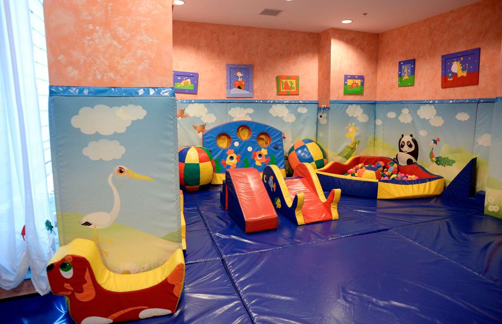 Sala para niños en el hotel designado como base del equipo de futbol de Corea del Sur en San Petersburgo.