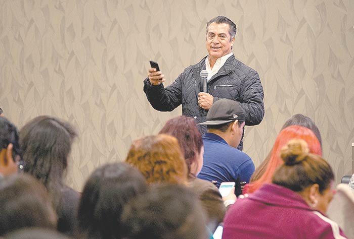 El aspirante independiente a la Presidencia de México, Jaime Rodríguez Calderón