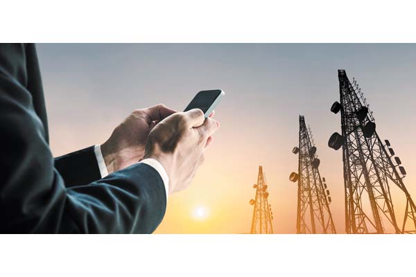 Estas empresas necesitan de la infraestructura de los gigantes de telecomunicaciones. 