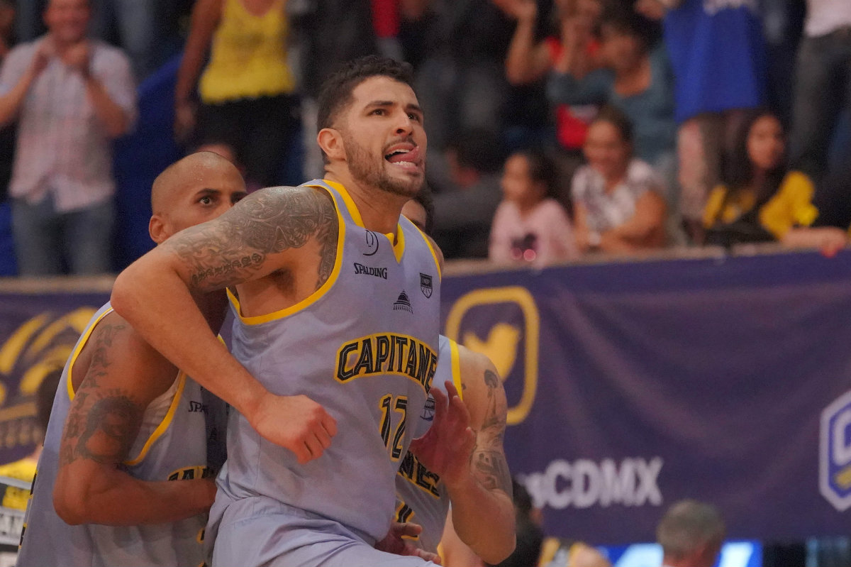 Héctor Hernández, jugador de Capitanes CdMx