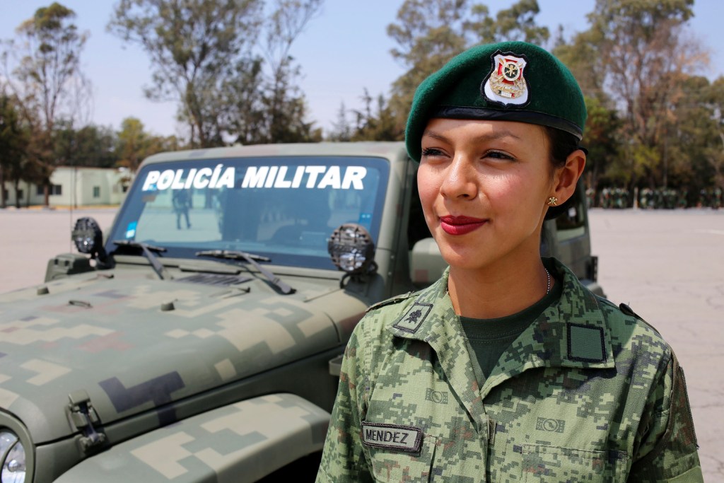 Karen Azucena Méndez Hernández, integrante del 17 Batallón, de la Sexta Brigada de la Policía Militar.  
