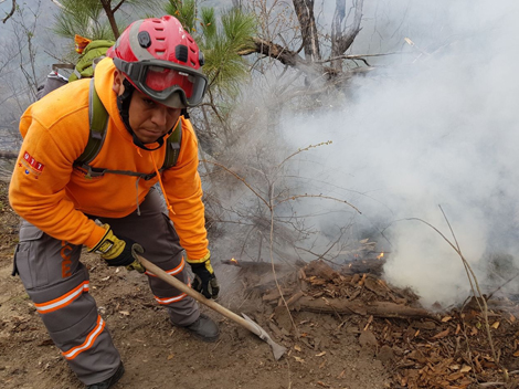 Hasta el momento se han registrado tres incendios en el municipio de Galeana y dos más en la sierra de Santiago. 