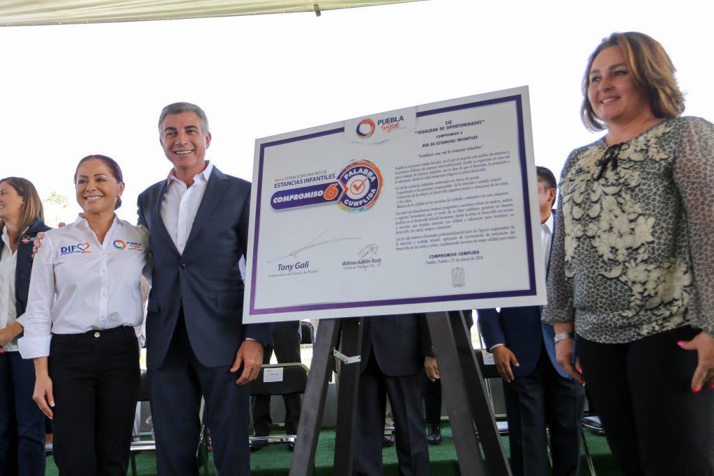 Antonio Gali, gobernador de Puebla, dio cumplimiento a su compromiso de establecer una red de estancias infantiles.
