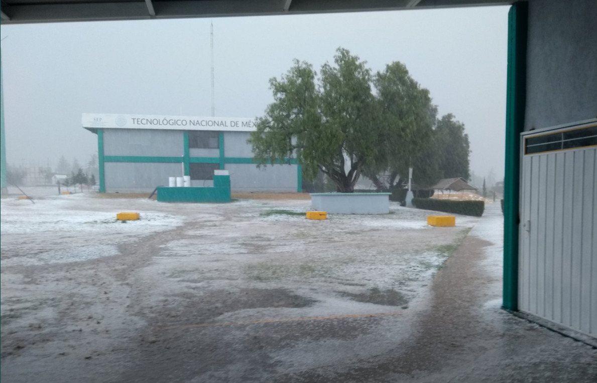 Granizada sorprende región de Tecamachalco.