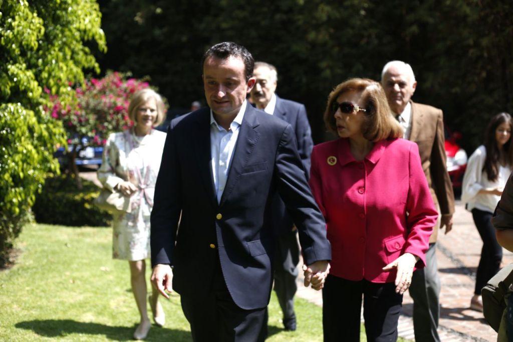 Mikel detalló que con la propuesta se buscará beneficiar a 2 millones de mujeres.