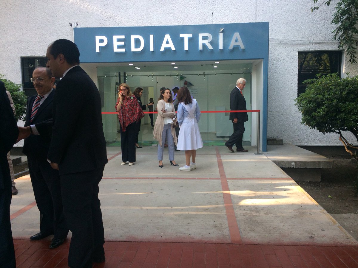 La nueva unidad cuenta con 27 consultorios, área de hospitalización con 62 camas y tres quirófanos.