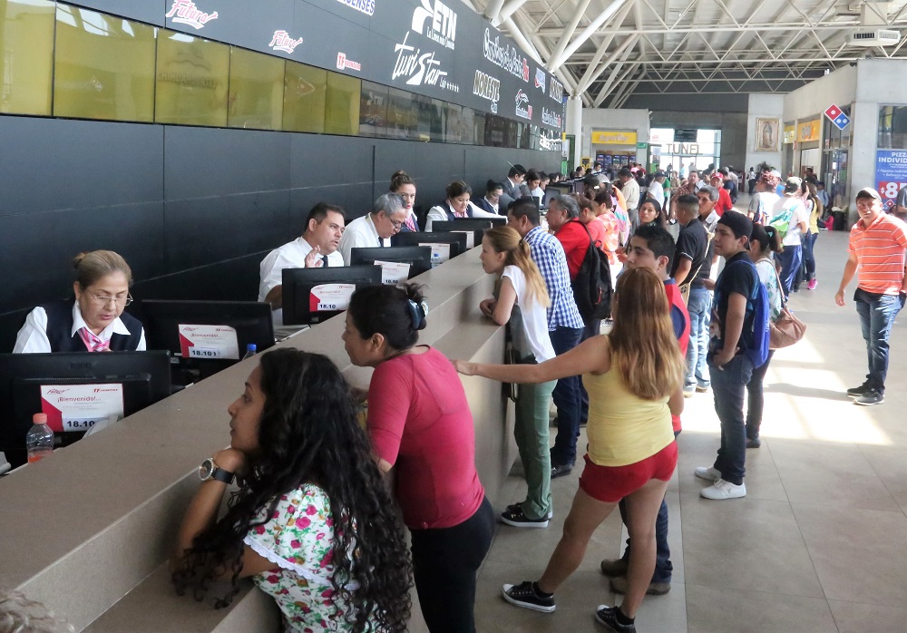 El gerente en turno explicó que entre los destinos más solicitados se encuentra Tampico, San Luis, Mazatlán.