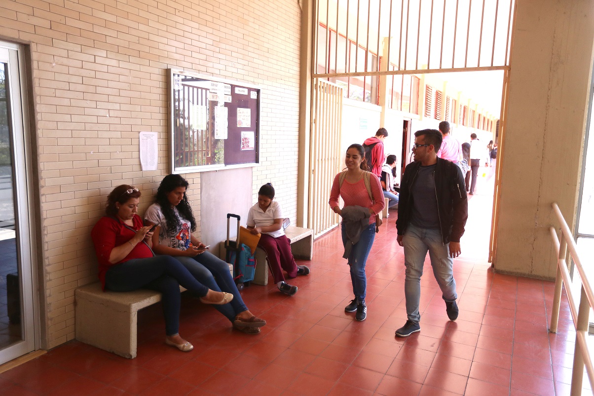 No hay docentes suficientes con la disponibilidad para cumplir con los horarios