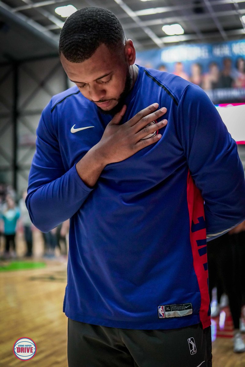 Zeke Upshaw muere a la edad de 26 años tras sufrir un paro cardiaco