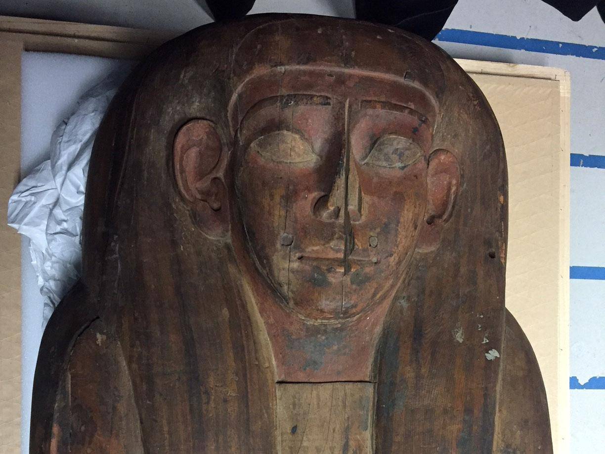 Durante 150 años, los investigadores del Museo Nicholson pensaron que el sarcófago estaba vacío.
