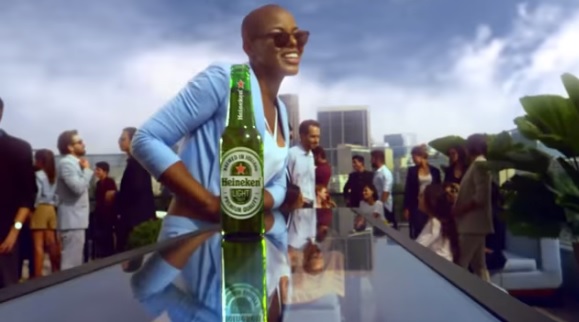 En un comunicado, Heineken dijo que a pesar de que el comercial era una referencia a Heineken Light, "perdimos el punto”.