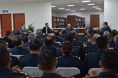 Cienfuegos Zepeda participó en la presentación del libro 'Numeralia del Ejército y la Fuerza Aérea Mexicana en el Siglo XXI'.
