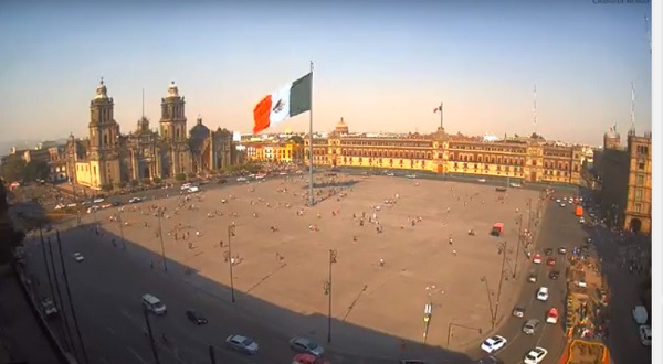 La dependencia recomendó a la población mantener cerradas puertas y ventanas y no subir a andamios, azoteas ni cornisas.