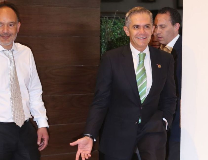 El miércoles pasado, el Frente nombró a Mancera coordinador del proyecto del gobierno de coalición.