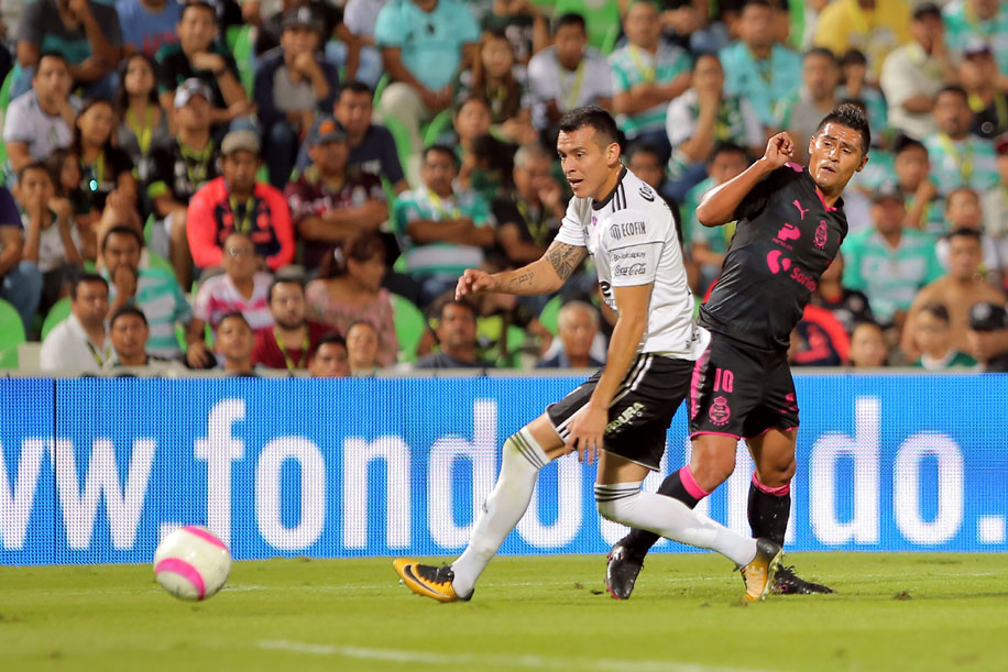 Santos Laguna no debe confiarse para seguir como líder del torneo. 