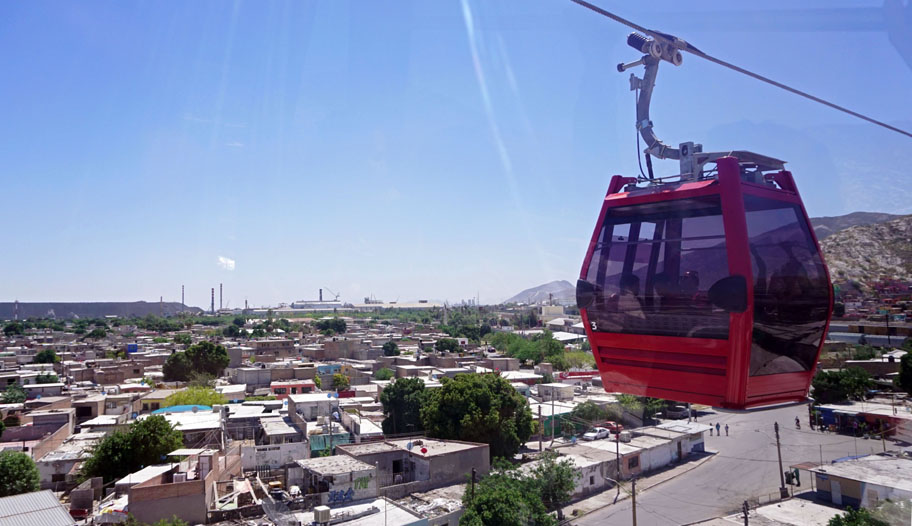 El Teleférico Torreón-Cristo de las Noas es sin duda la novedad más importante que ofrece esta ciudad. 