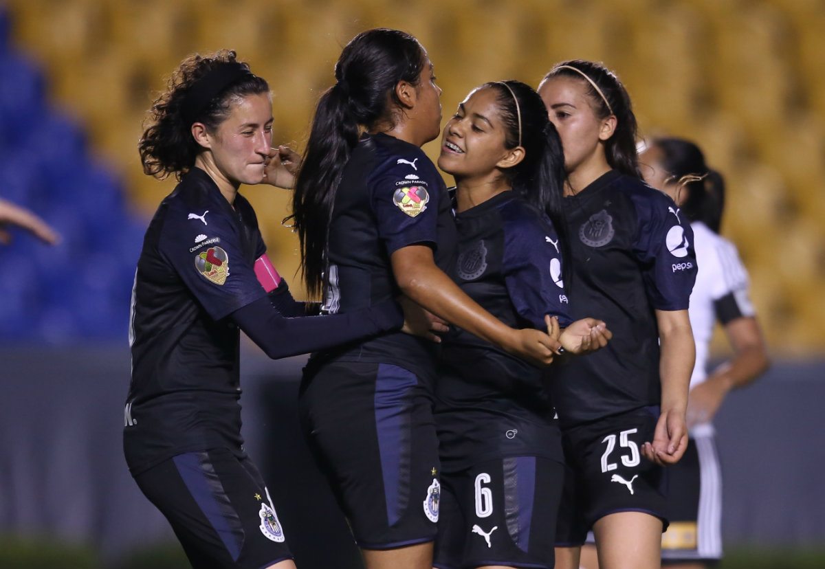 Chivas venció a Tigres y mantiene vivas las esperanzas de semifinales en la Liga MX Femenil
